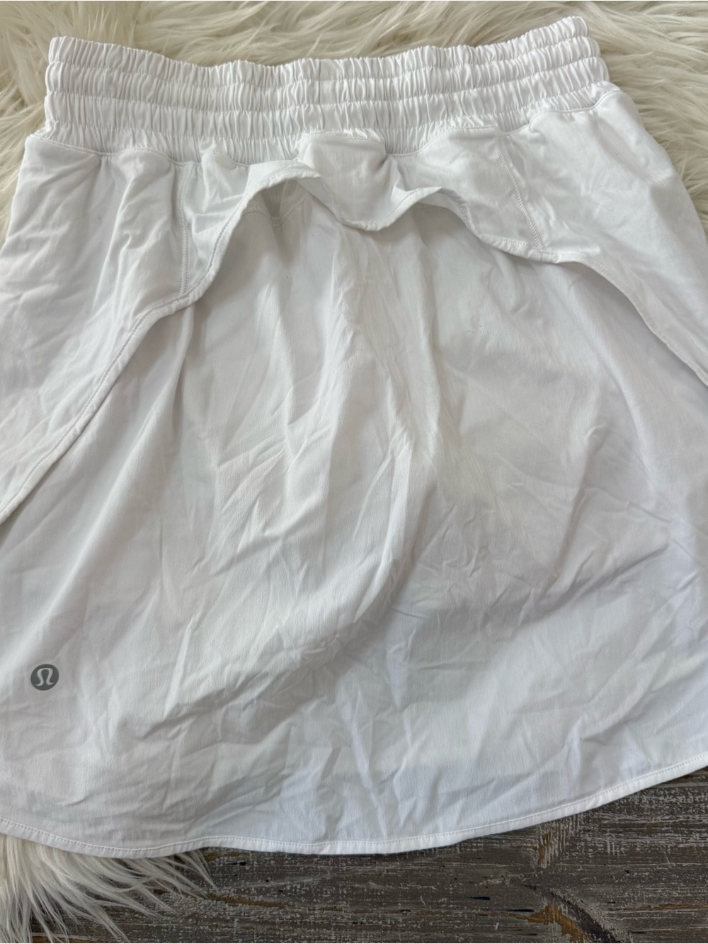 Lululemon Hotty Hot HR Skort Size 4 - Picture 6 of 7